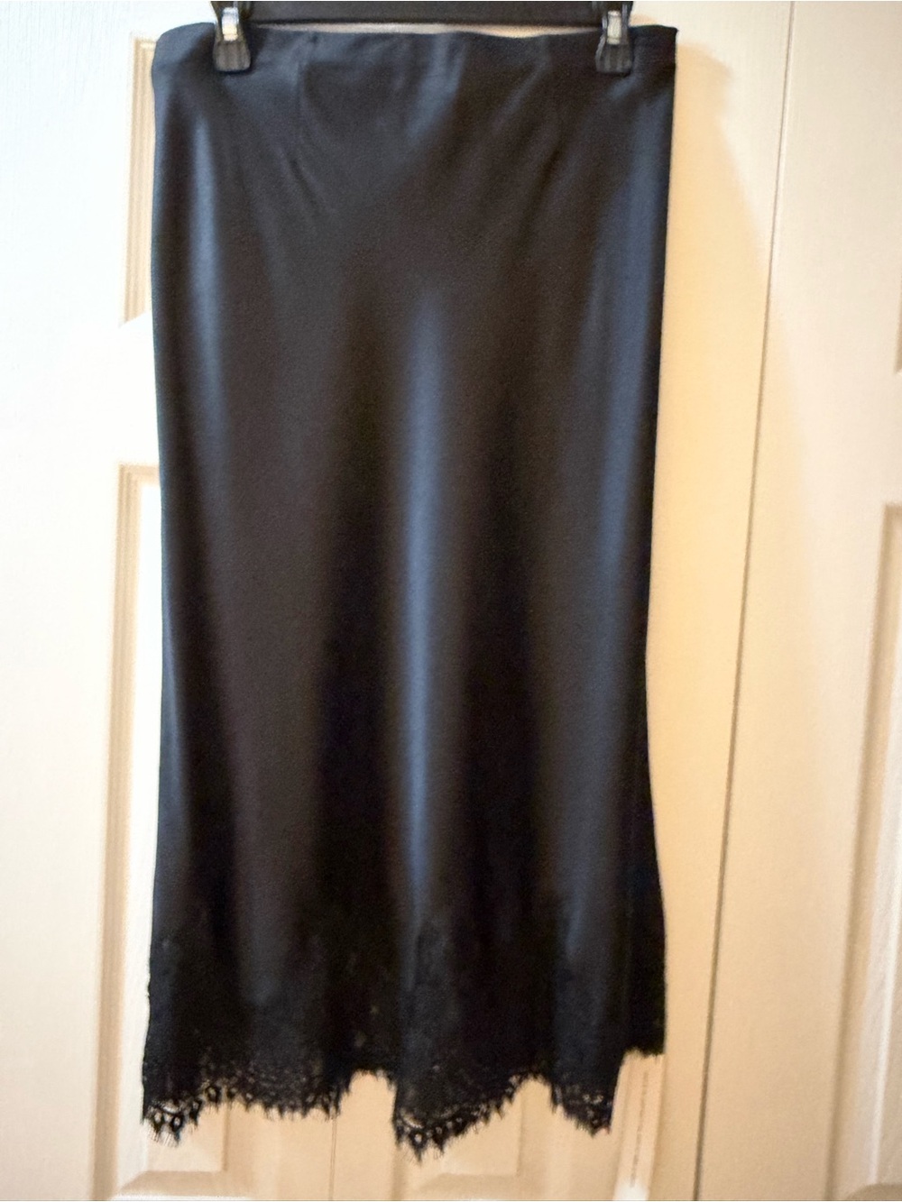 Reformation Carolina silk lace skirt size L - Picture 8 of 11